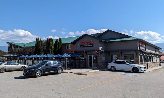 Days Inn By Wyndham Penticton Conference Centre Exterior photo